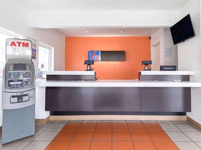 Motel 6-Long Beach, Ca - International City Ngoại thất bức ảnh