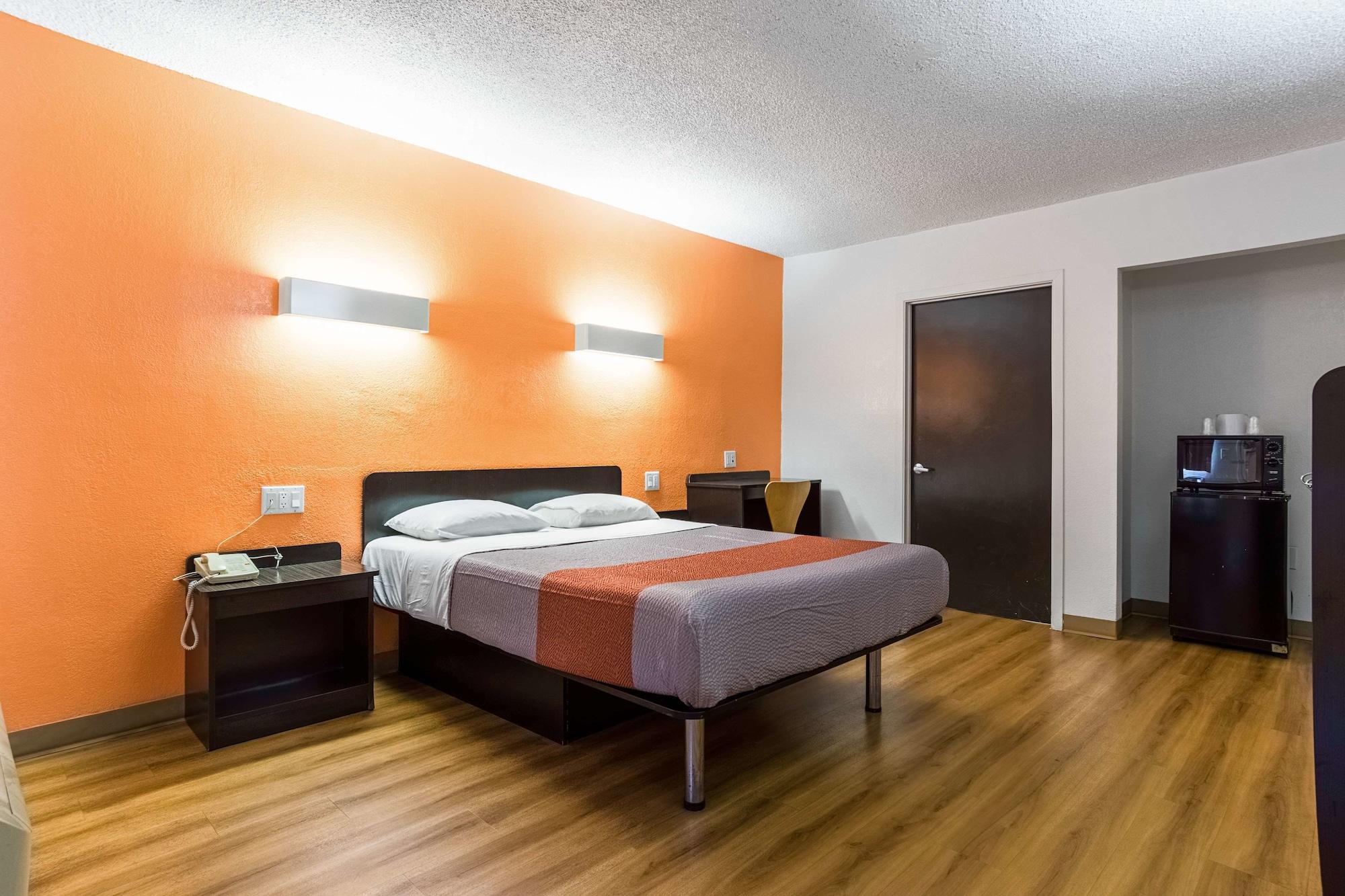 Motel 6-Long Beach, Ca - International City Ngoại thất bức ảnh