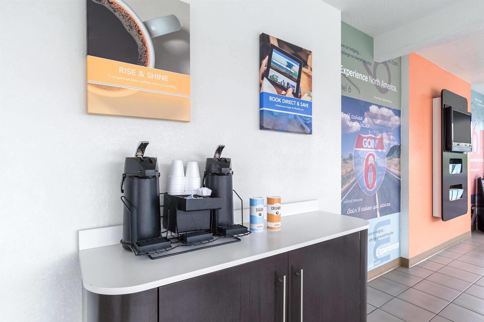 Motel 6-Long Beach, Ca - International City Ngoại thất bức ảnh